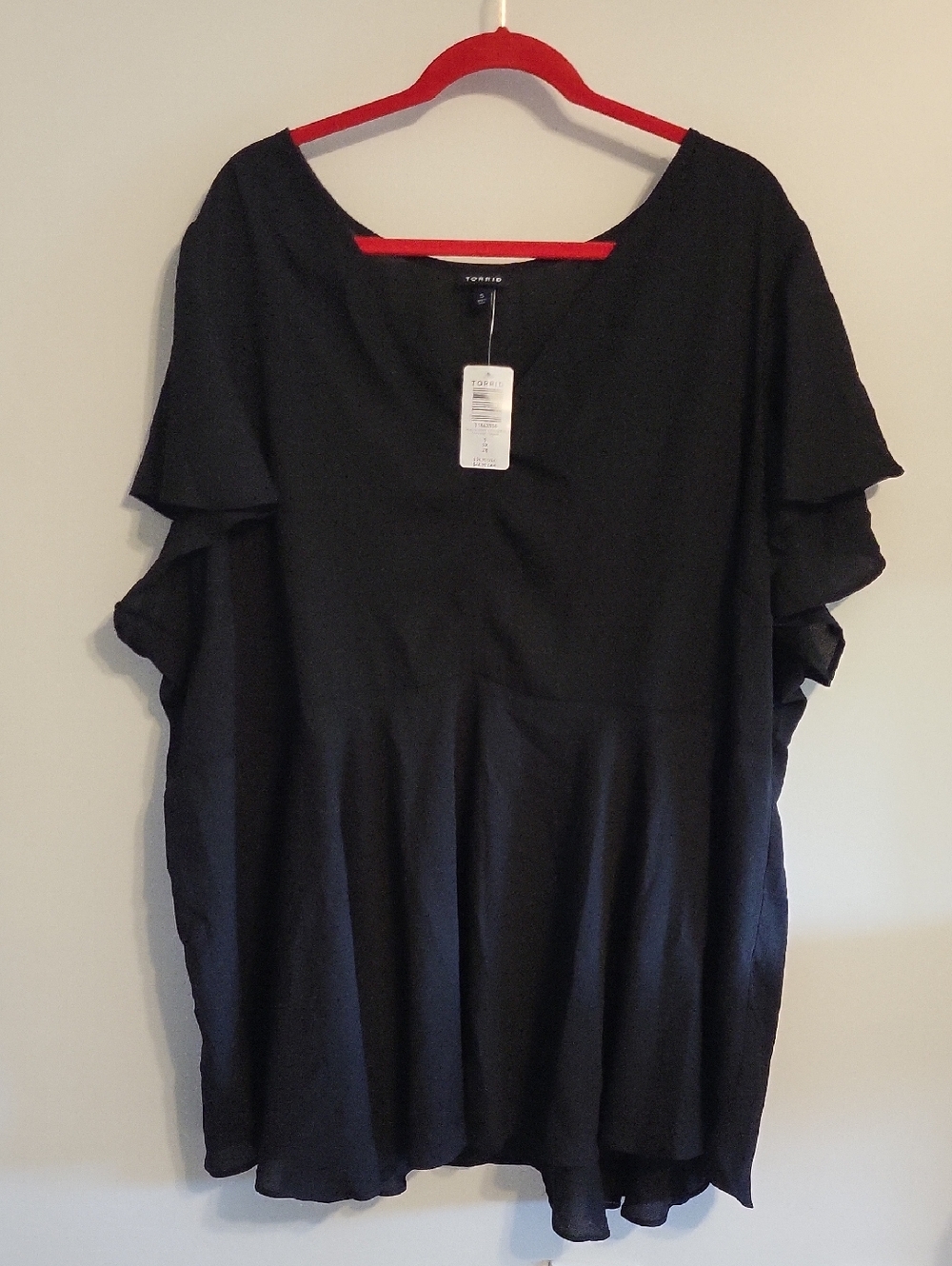 torrid 5x Black V-Neck Georgette Blouse with Flutter Sleeves 027